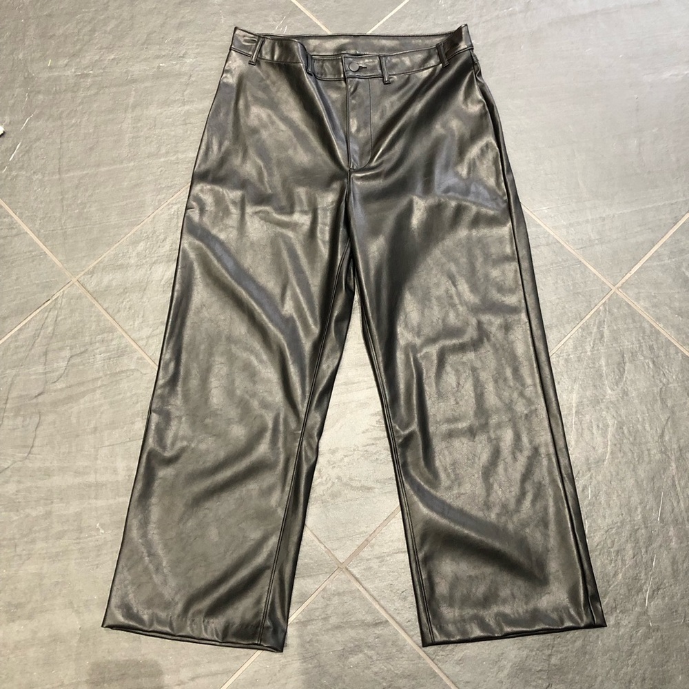 NWT Old Navy Faux Leather Wide Leg Pant Black Size 12